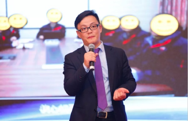 对不起老板，于阳如身价已值15亿了······